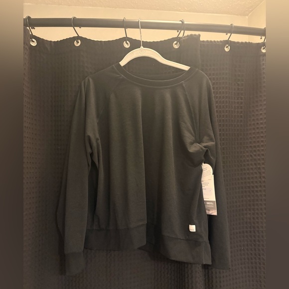 Vuori Long Sleeve Halo Crew Sweatshirt Large Black Heather NWT - Picture 3 of 6